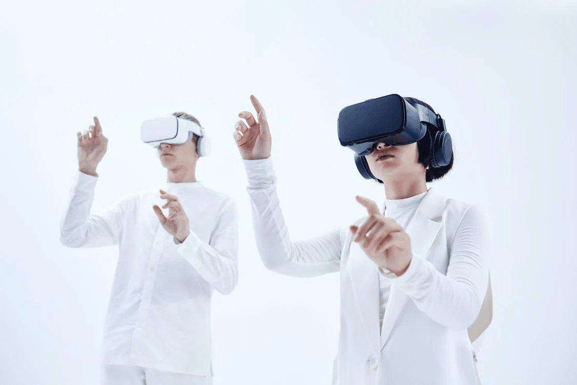 Hand Tracking 2.0 from Meta. How does one of the biggest VR headset upgrades in Oculus Quest history work?