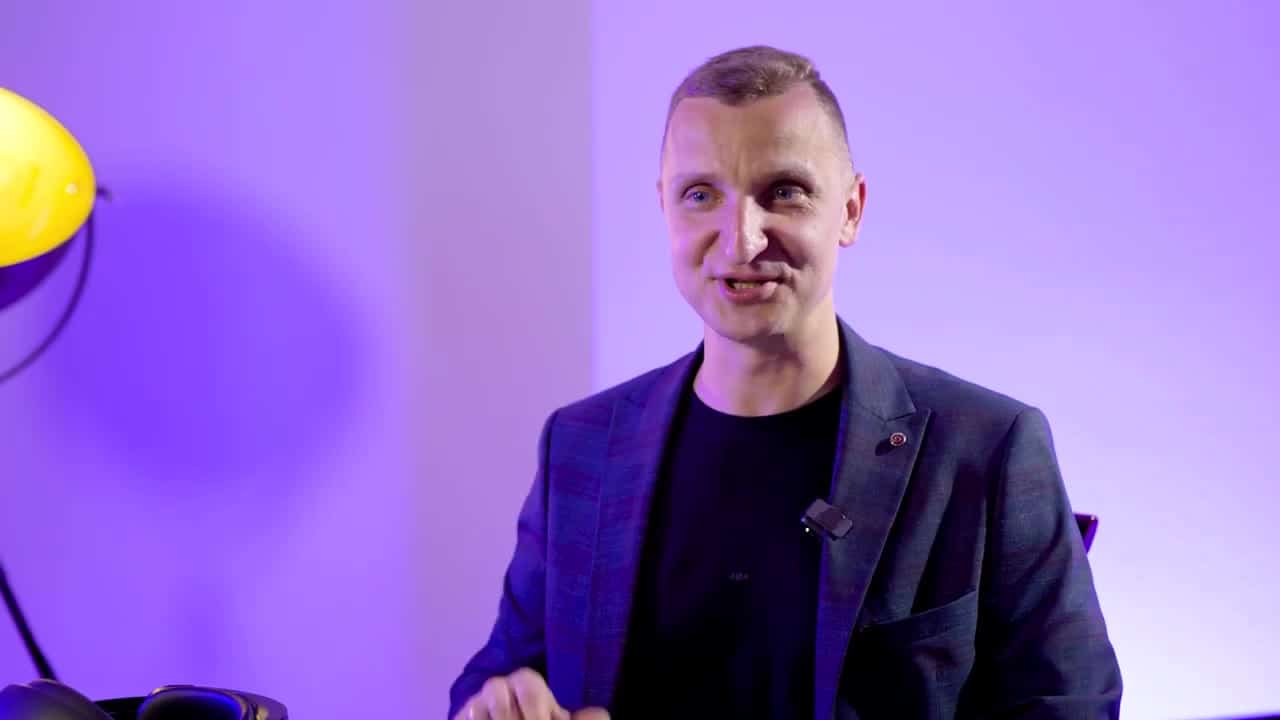 Symulator Przezbrojeń VR — mniejsze straty podczas przezbrojenia. Zobacz film